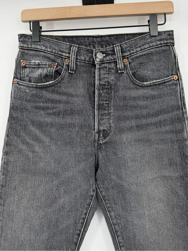 Levi’s 501 Skinny Jeans Women’s 27 Black Coast High Rise Button Fly - Image 4