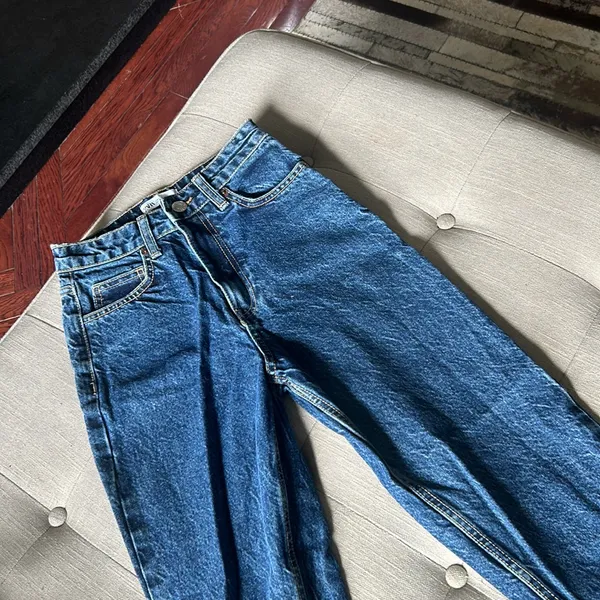 Zara Blue Denim Straight Leg Jean Size‎ 0 - Image 3