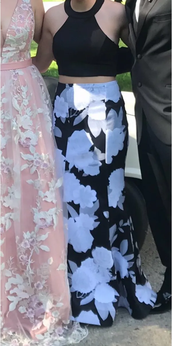 2 piece homecoming dress - Image 2