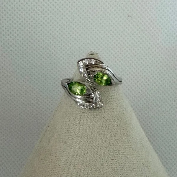925 Sterling Silver Green Peridot Style Two Stone Bypass Ring - Image 3