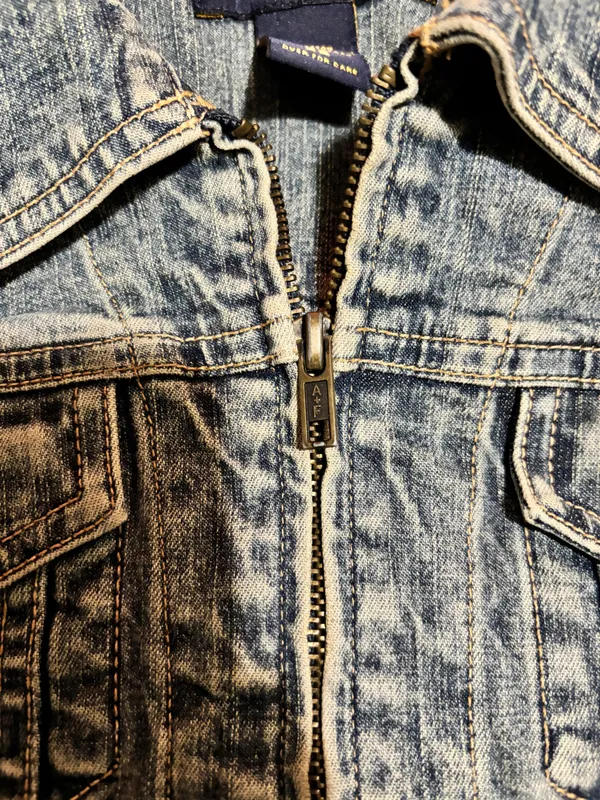 Vintage Abercrombie & Fitch dark washed vintage Jean jacket - Image 8