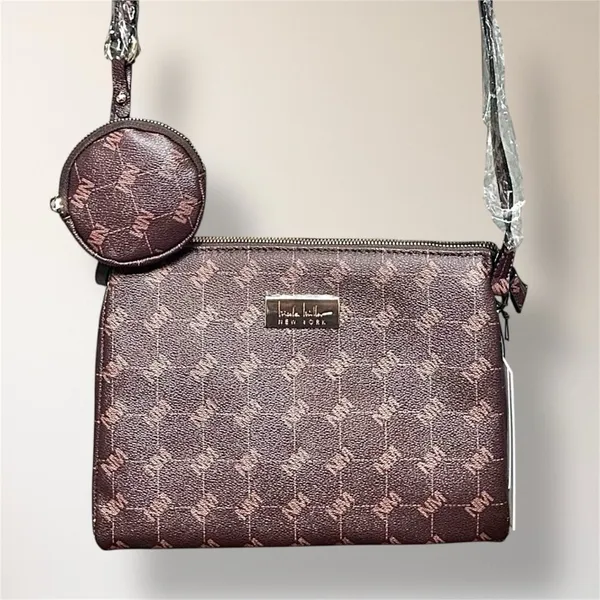 New Nicole Miller‎ New York Brown Monogram Crossbody Bag Coin Purse Minimal Luxe - Image 2