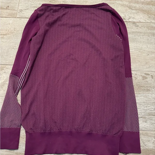 Purple Nike Long Sleeve Athletic Shirt Size S - Image 3