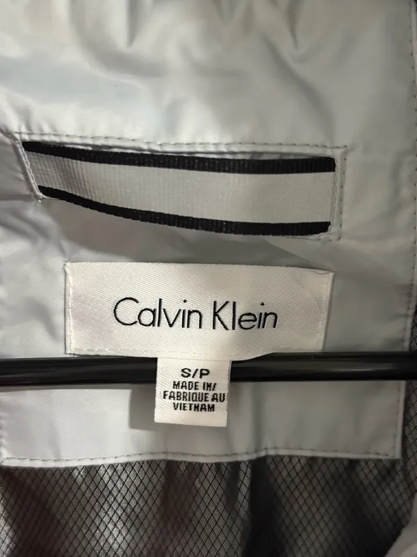 Calvin Klein Vest Puffer - Image 6