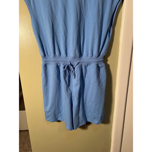 Womens Sz Small Casual Romper Light Blue Open Back Elastic Waist Tie Closure Cap - Image 6