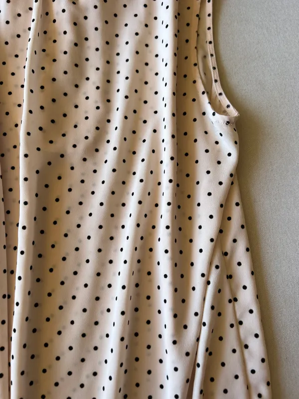 Hawthorn Top From - Image 4