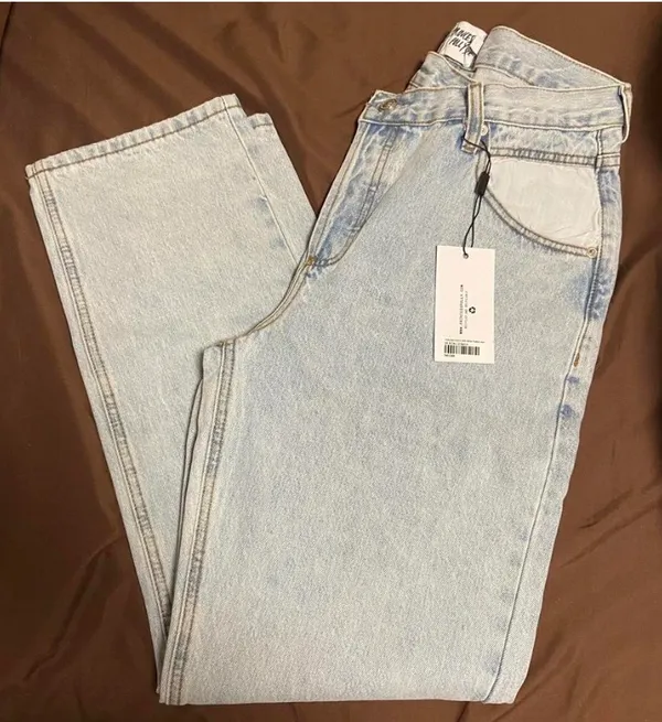 Princess Polly - Holly Asymmetric With White Pockets Jean Light Wash - Image 2