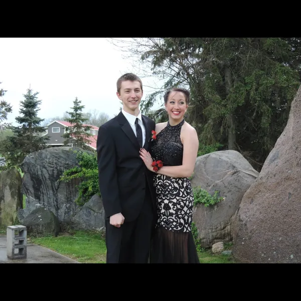 Gigi formal dress - Image 7