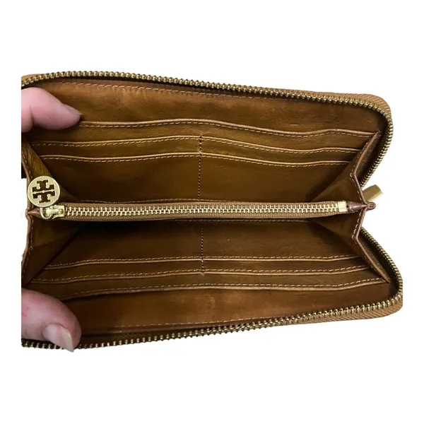 Tory Burch Continental Wallet Briwn Leather Zip Around Gold Logo Designer - Image 7