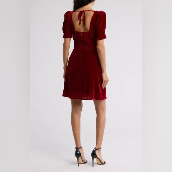 WAYF Scarlet Velvet Puff Sleeve Mini Dress M NWT Holiday Party Red‎ - Image 2