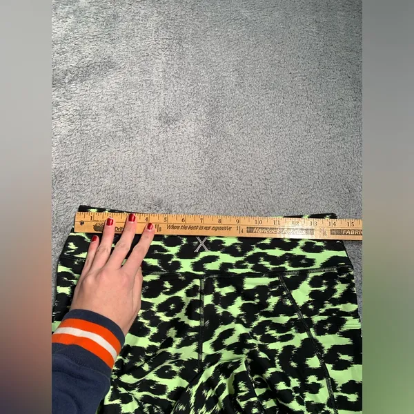 Savage x fenty sport Leopard Print Leggings in Neon Green and Black - Image 8