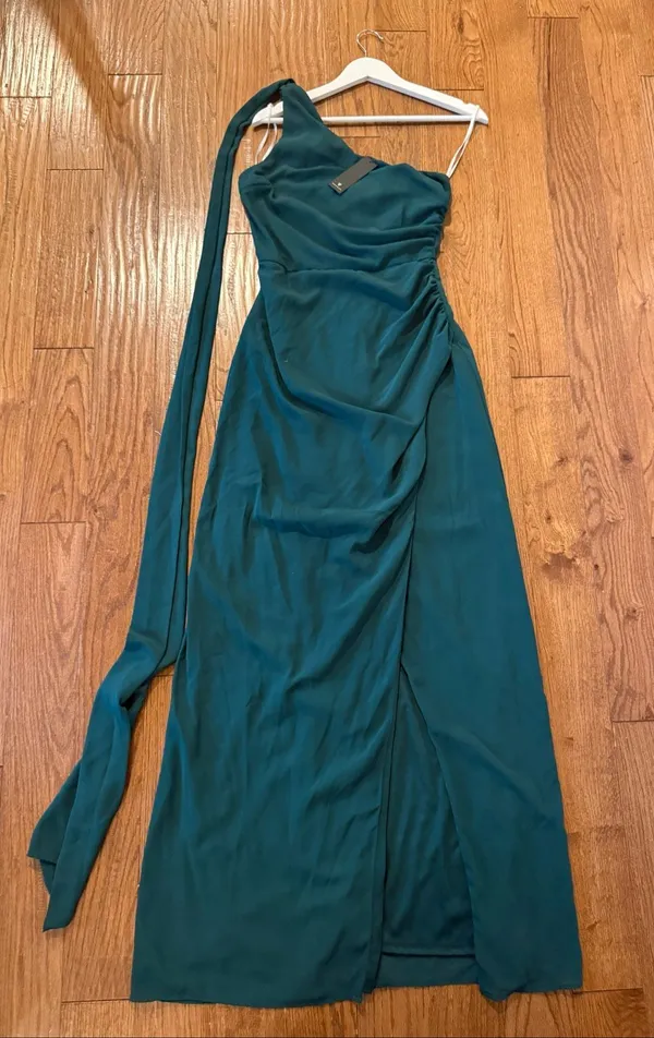 Lulus NWT one shoulder green draped sash maxi dress aml - Image 7