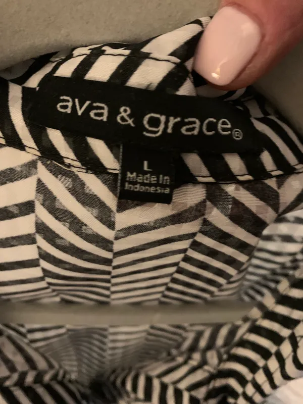 Black And White Dress Shirt - Image 4