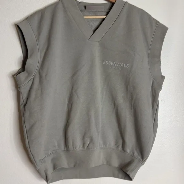 God ESSENTIALS Women's Pullover V-Neck Vest size medium streetwear summer fall - Image 4