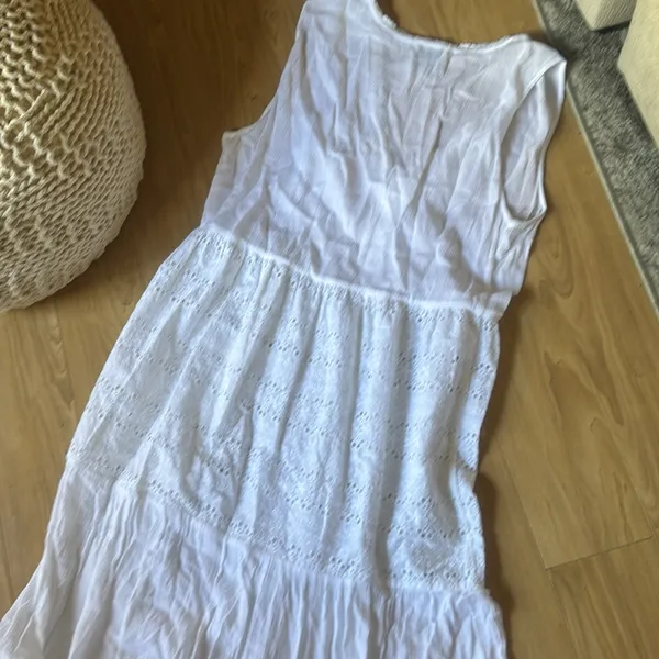 White Sleeveless Maxi Dress Size XL - Image 4