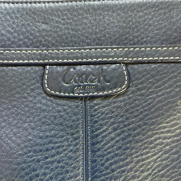 Coach Legacy Navy Blue Pebbled Leather Swing Pack Messenger Shoulder Bag - Image 4