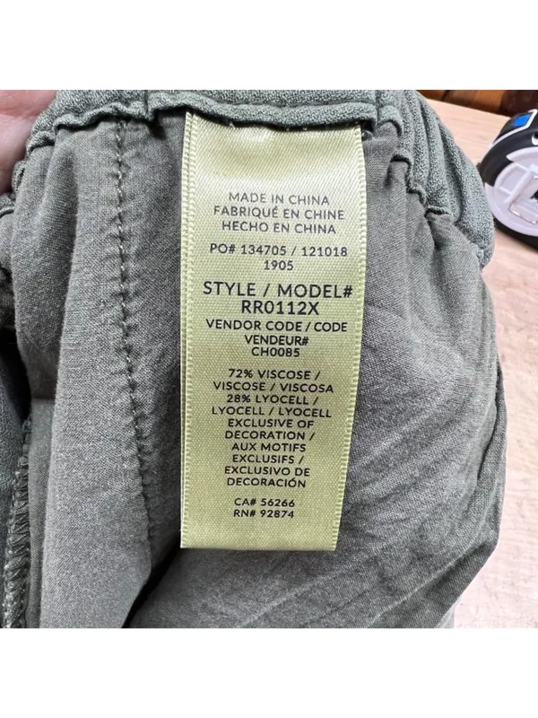 Splendid Minimalist Utility Safari Button-Front Jumpsuit Olive Green Size Medium - Image 11