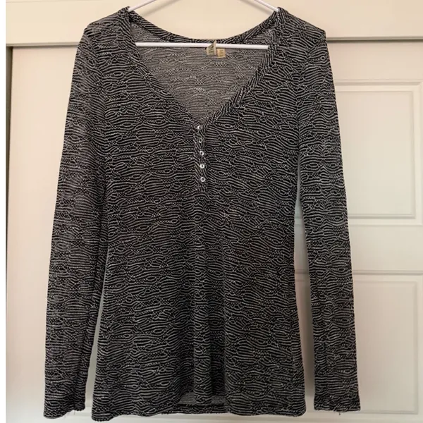 BKE Buckle Sz XL Womens Sheer Black Long Sleeve Fitted Blouse Top Casual Button - Image 2