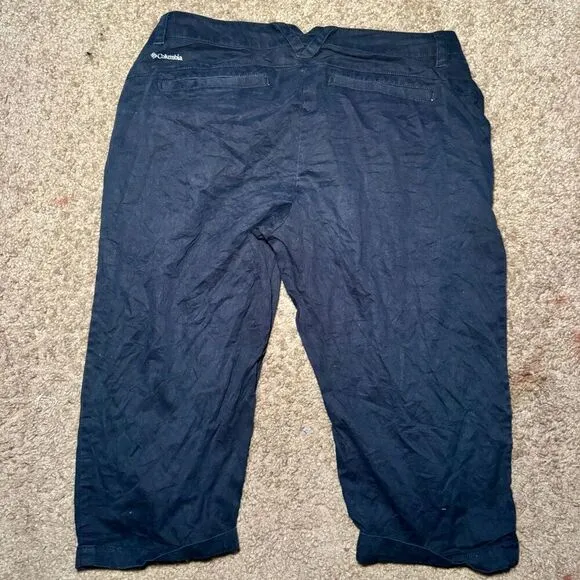 Size 6‎ Columbia Black Capris - Image 2