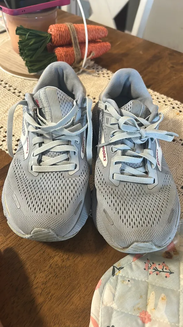 Brooks Women’s Shoes - Image 3