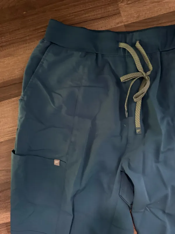 Fabletics Scrub Pants - Image 2