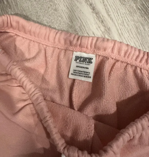 Victoria's Secret PINK Sweatsuit - Image 4