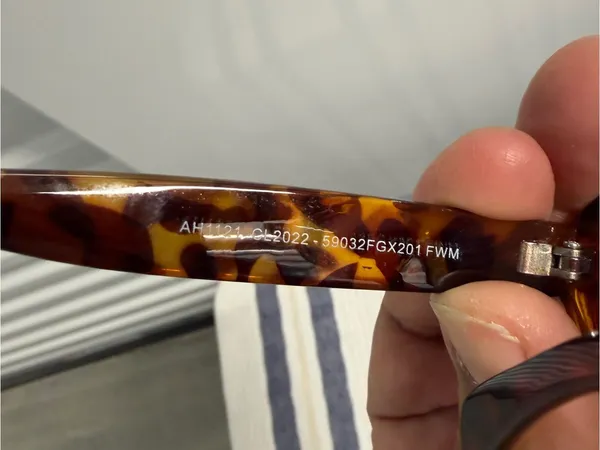 Foster Grant Oversized Tortoise Shell Sunglasses Brown Gradient Lenses UV - Image 4
