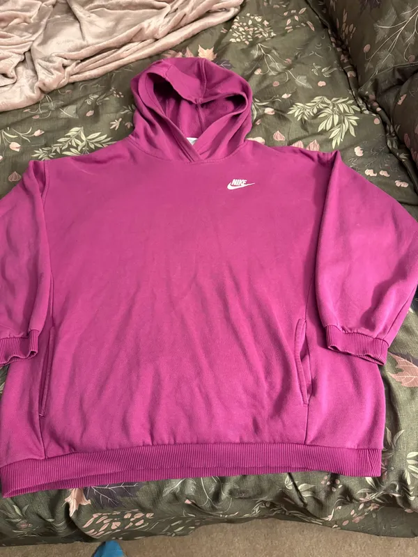 Nike Magenta Hoodie - Image 3