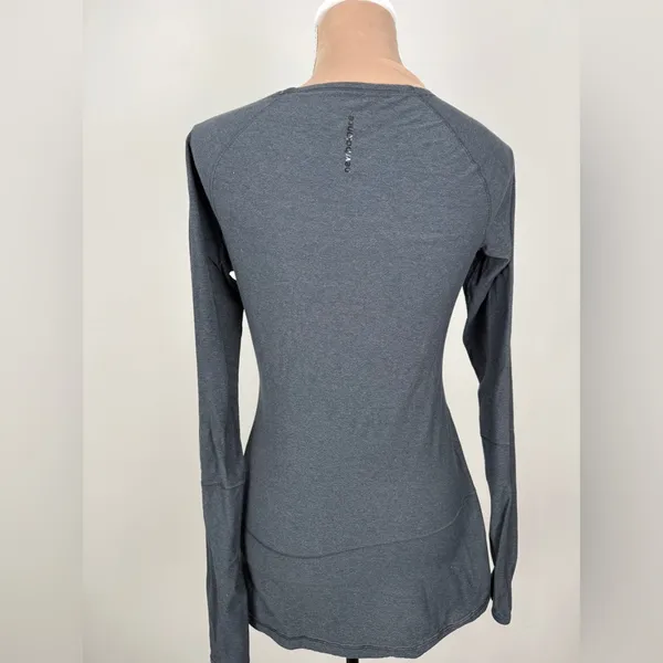 New Balance Women's Charcoal Long‎ Sleeve Top - Image 3