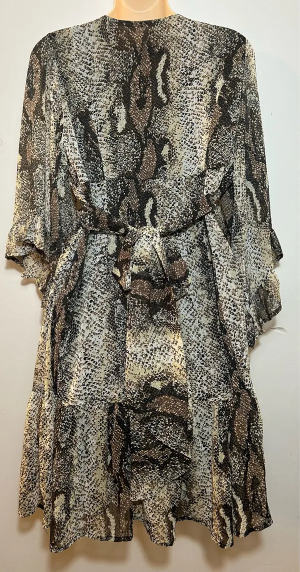 Stylish women's dress. Size M. $35. - Image 4