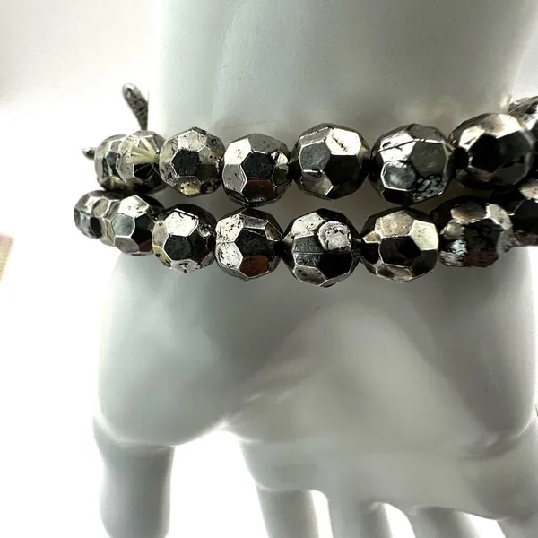 Silver tone purple rhinestone spider bracelets - Image 5