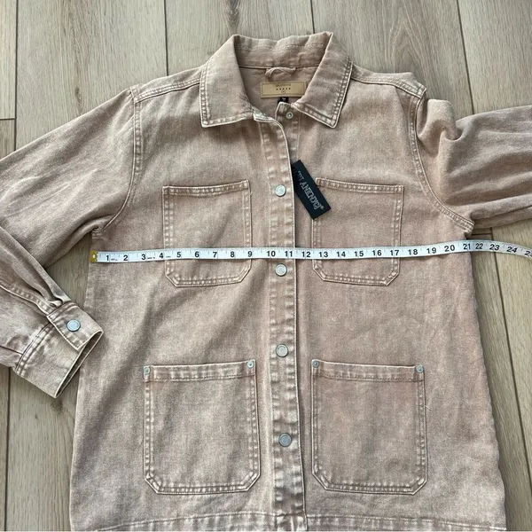 Blank NYC NWT Garment Dye Acid Wash Twill Shirt Jacket in Stoned Size Medium - Image 13