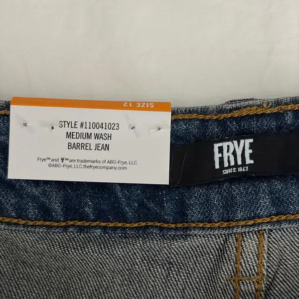 Frye Barrel Jean Medium Wash Floral Laser Etched Wide Leg Denim Pants 12 NEW - Image 8