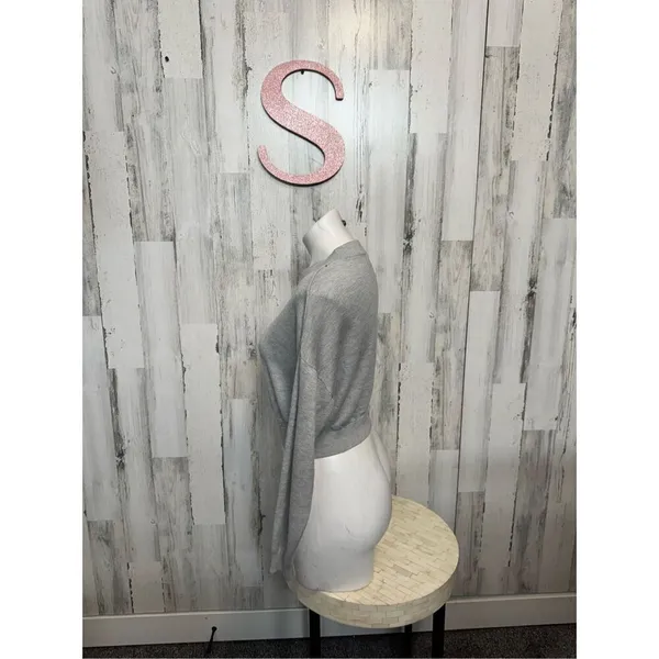 H&M gray sweater size small - Image 6