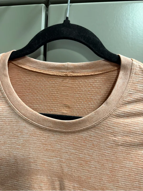 lululemon athletica Swiftly Long Sleeve! Great layering peach top! Women’s 8! - Image 4
