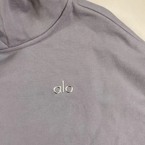 NWT Alo Yoga Special Edition Accolade Hoodie Fog Color SOLD OUT Color Size S - Image 7