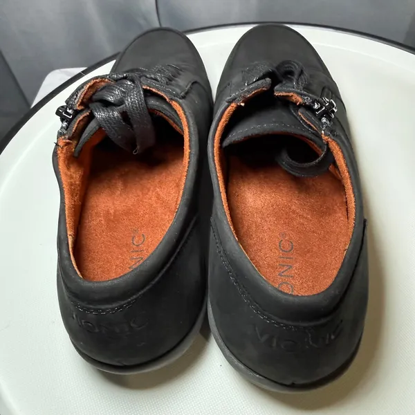 Vionic Abigail Sneakers 7W Black Leather Weather Resistant Orthopedic Wide Comfy - Image 9