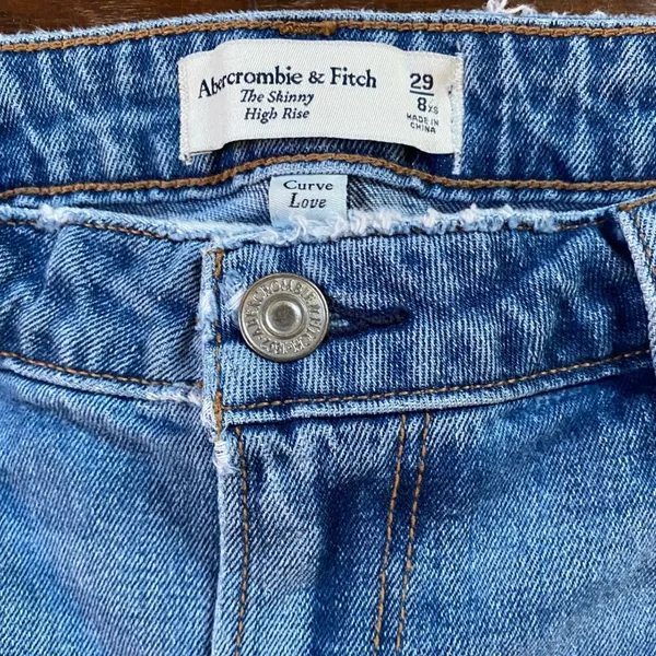 Abercrombie Curve Love The Skinny High Rise Jeans Distressed Hem‎ Blue 29 - Image 4