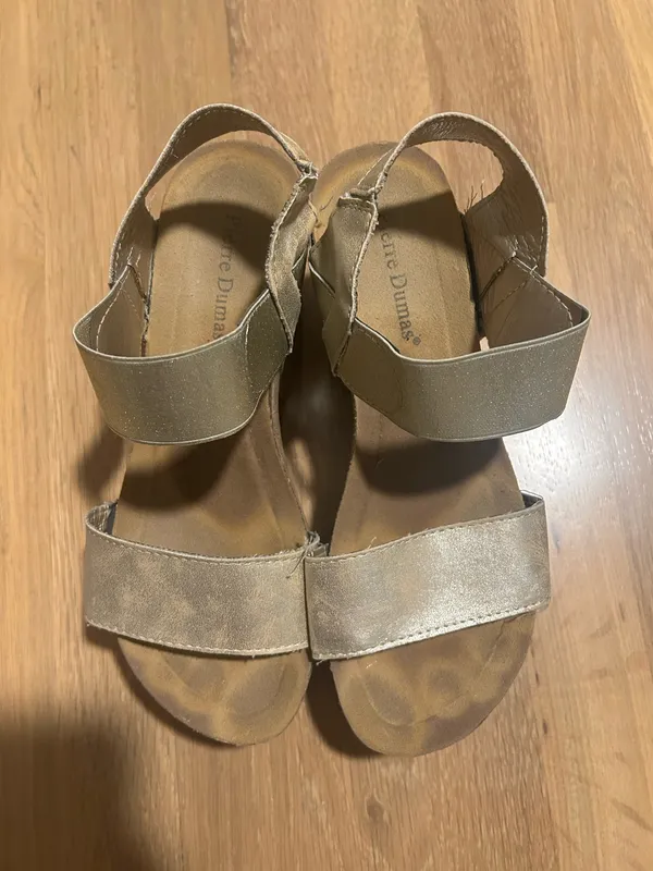 Women Pierre Dumas Gold Wedges - Image 2
