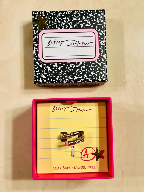 BETSEY JOHNSON Gold Plated Pave Crystal Pencil Wrap Band Ring Gift Box Size 7.5 - Image 7