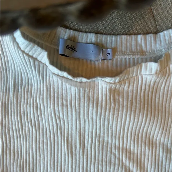 Adika White Ribbed Baby‎ Tee Size Small - Image 4