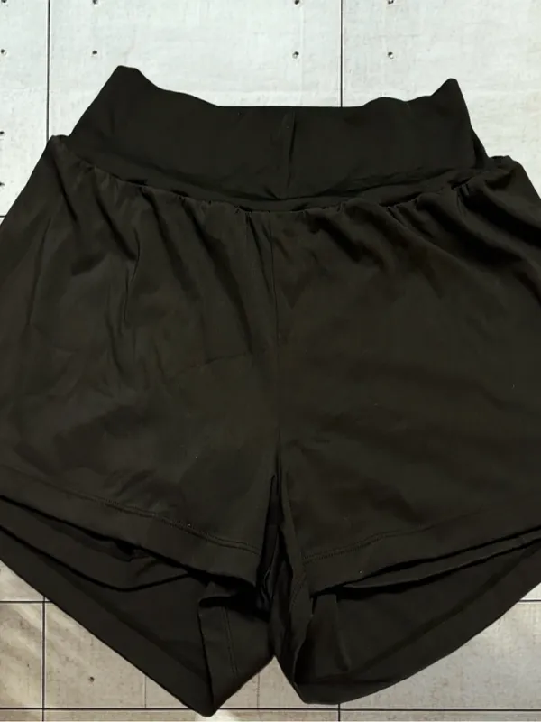 HALARA SoftlyZero Airy Black Athletic Shorts with Hidden Pocket and High Waist - Image 3
