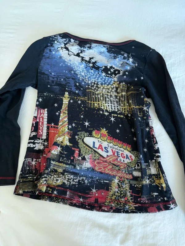 Vintage Las Vegas bejeweled Christmas tee - Image 5