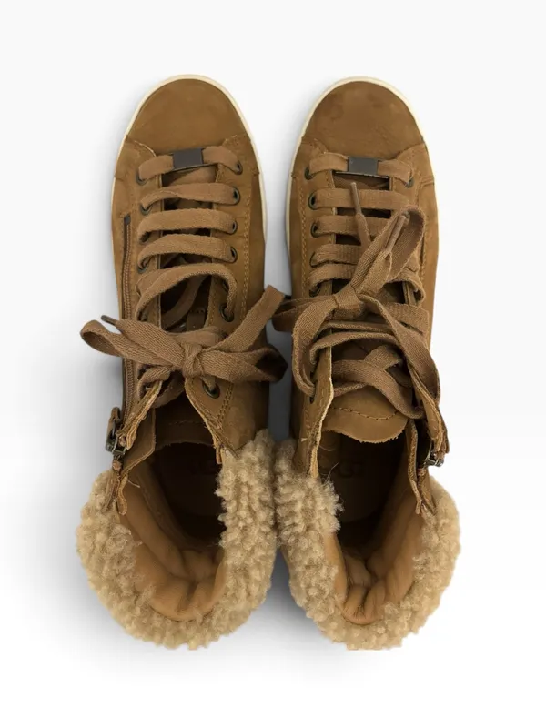 UGG Women's Chestnut Lace-Up Shearling Collar Sneaker Boot Size 8W - Image 5