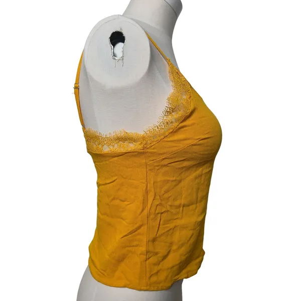 Forever 21 Mustard Yellow Lace Trim Camisole Top Small‎ Adjustable Straps - Image 4