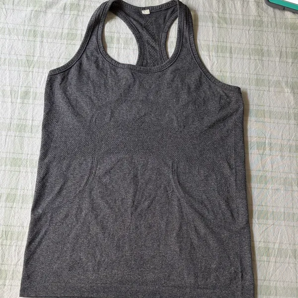 Lululemon Swiftly Women's Gray Tank Top - Image 3