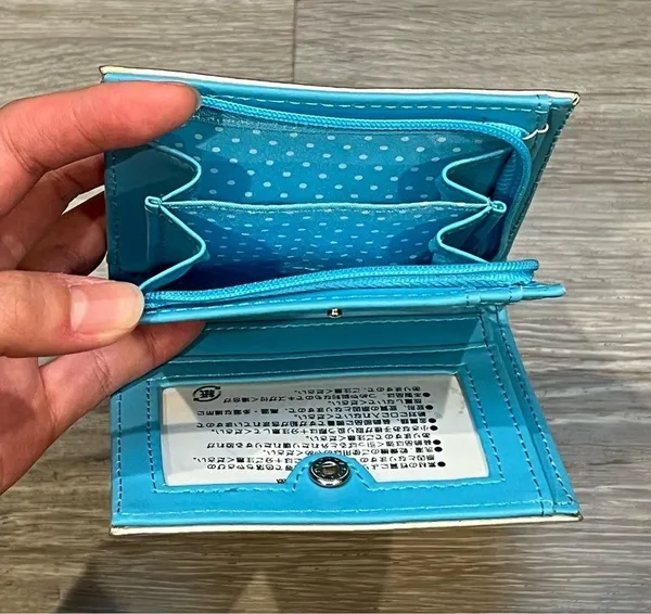 Peanuts snoopy 2000s inspired wallet card holder - Image 3