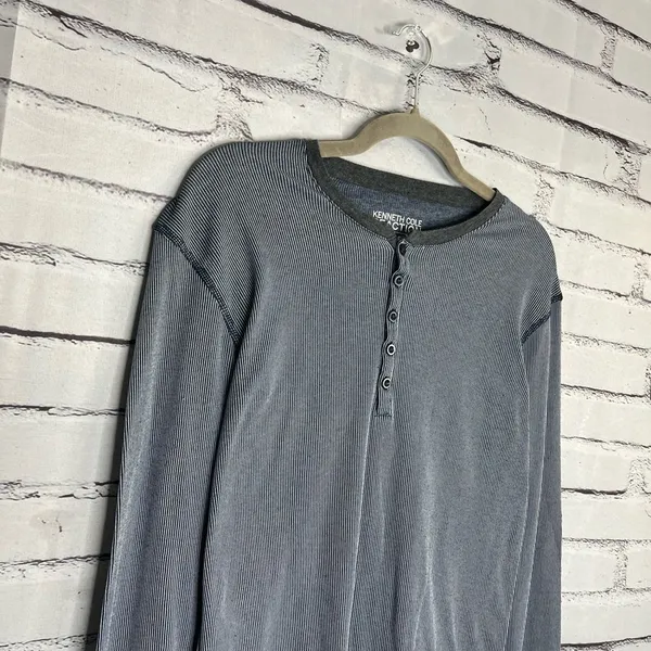 Kenneth Cole Reaction Gray Long Sleeve Tee 1/4 Button SZ XL Relaxed Loose Fit - Image 3