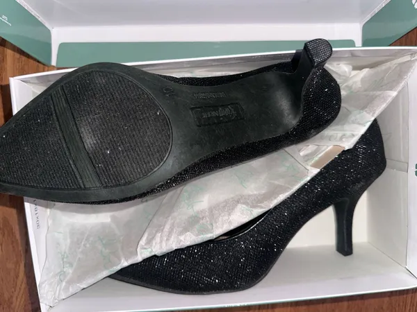Abella Black sparkly heels Size 10 - Image 3