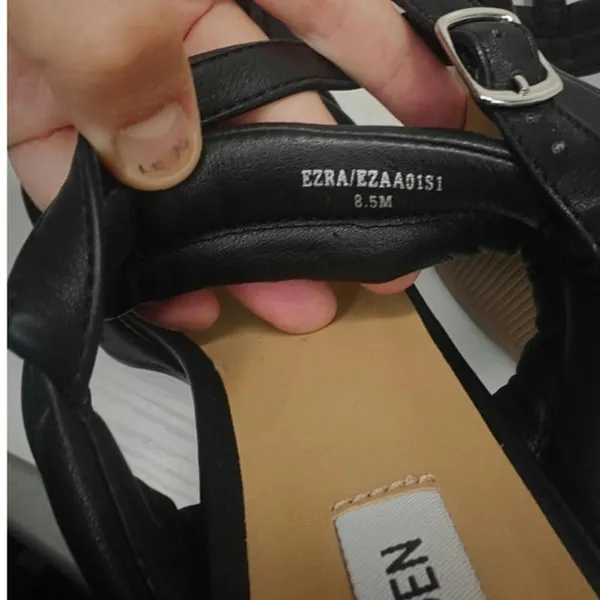 Black Steve Madden Heeled sandals sz 8.5 - Image 7